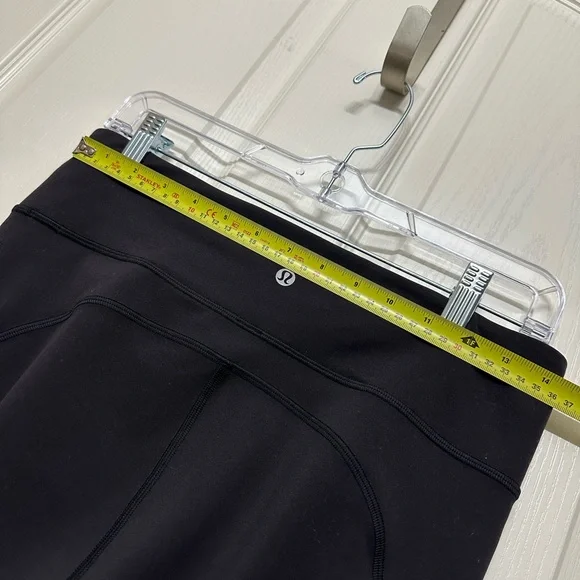 Lululemon Invigorate High-Rise Tights- With Pockets- Size 10 - Picture 8 of 10